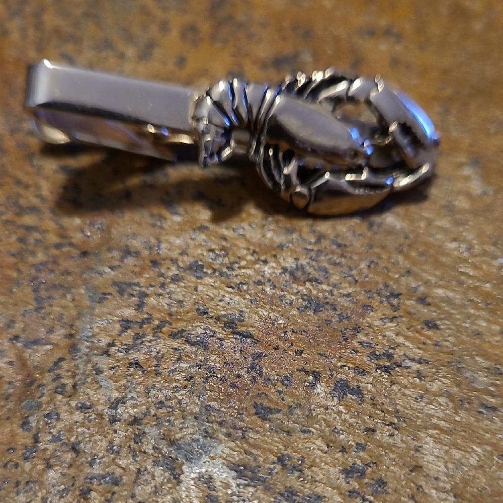 Elegant Silver Lobster Tie Clip